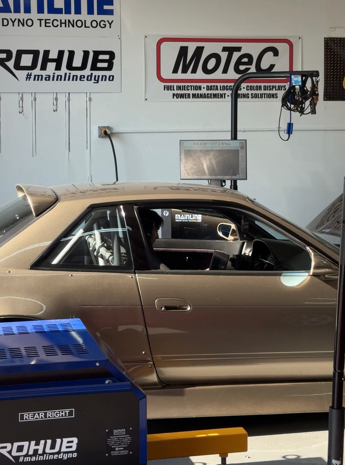R34 on the dyno