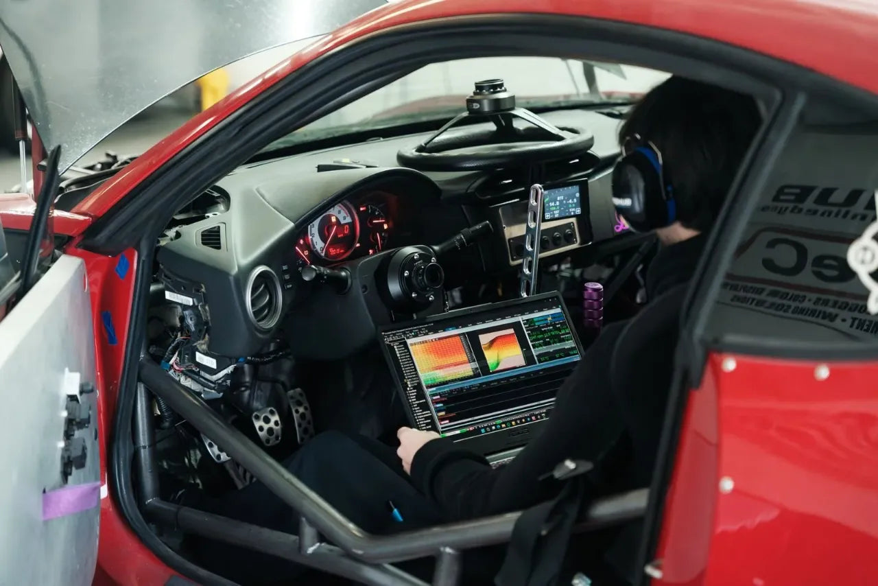 Live tuning from the cockpit